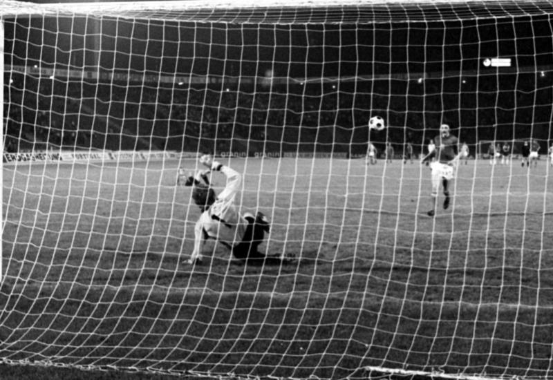 VIDEO I Panenka 76'